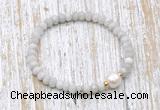CFB721 faceted rondelle white crazy lace agate & potato white freshwater pearl stretchy bracelet
