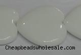 CPB109 15.5 inches 35*35mm heart white porcelain beads wholesale