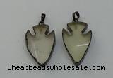 NGP6452 22*28mm - 25*35mm arrowhead lemon quartz pendants