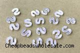 Shel33 8*10mm Natural White Shell Alphabet Letter Pendant