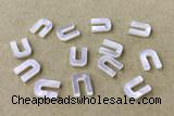 Shel35 8*10mm Natural White Shell Alphabet Letter Pendant